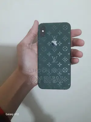 Apple iPhone X (Used)