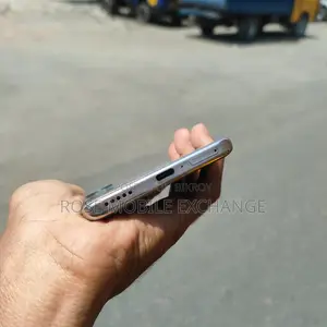 Honor 50 8/256GB Curved (Used)