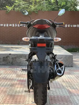 Suzuki Gixxer . 2024