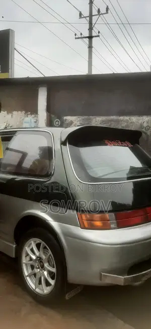 Toyota M.CROP 1999