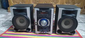 Sony MHC-GZR5D