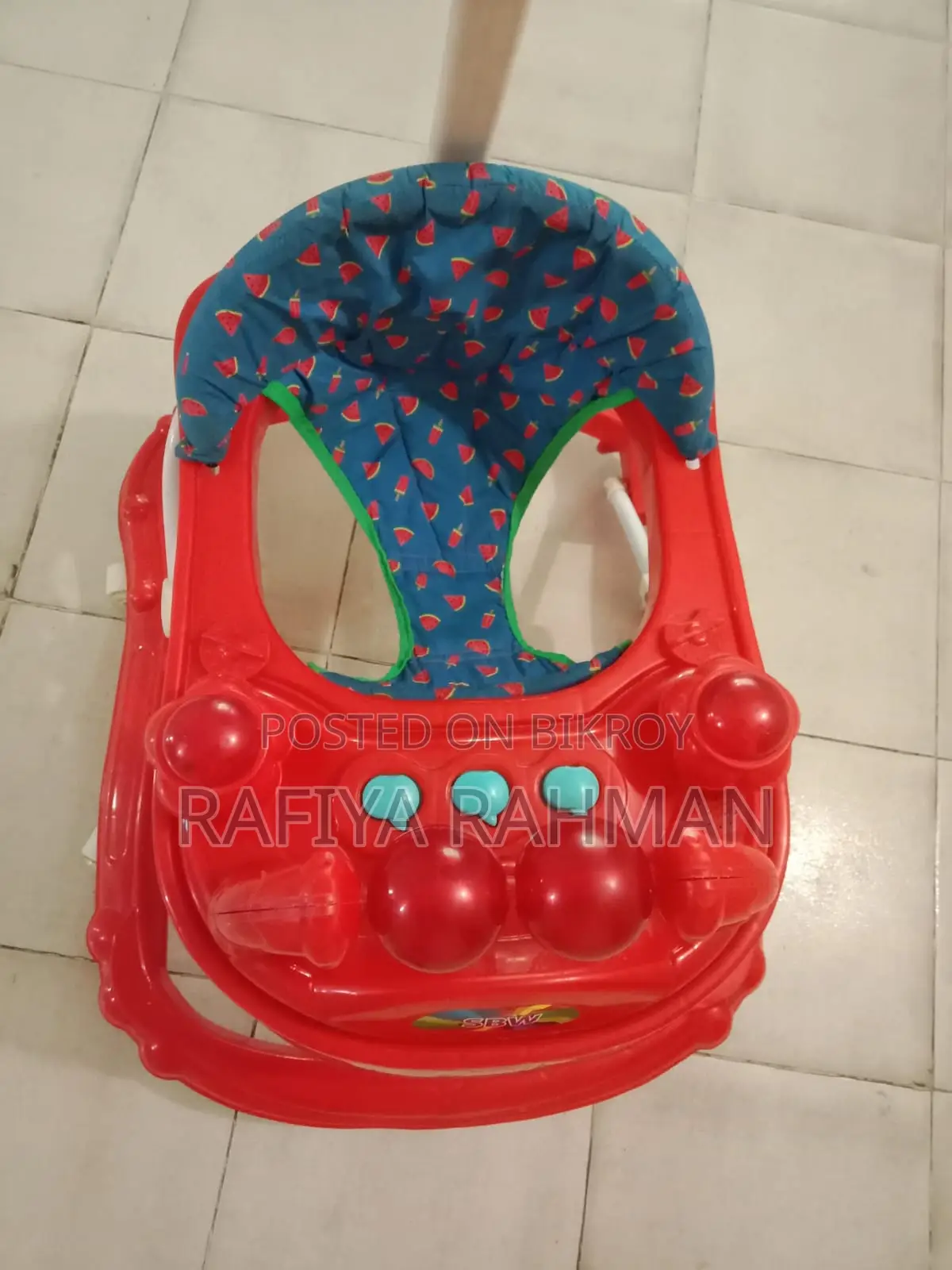 চেয়ার বিক্রি হবে