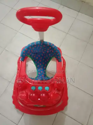 চেয়ার বিক্রি হবে