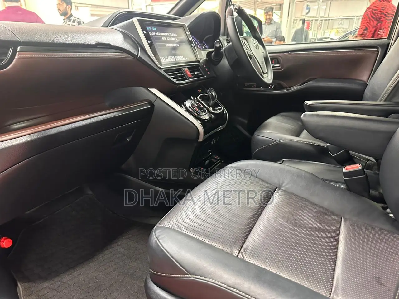 Toyota Esquire GI 2017