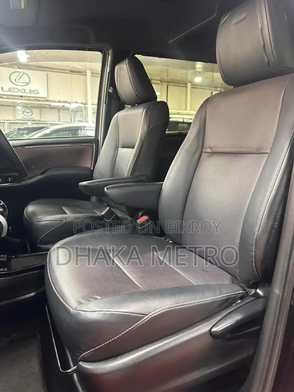 Toyota Esquire GI 2017