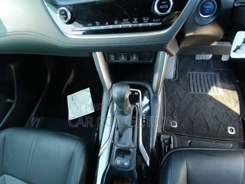Toyota Corolla Cross Z LEATHER 2023