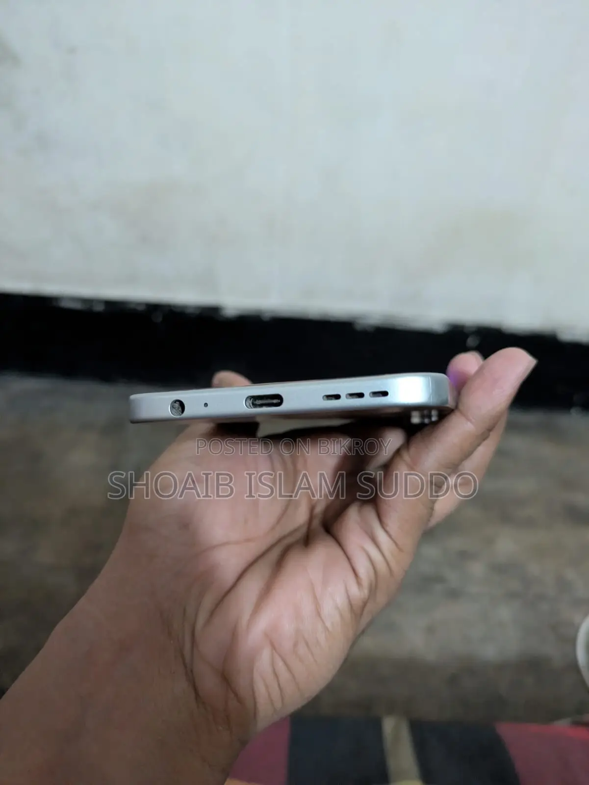 Tecno Spark 40 Pro 8 GB RAM,128 ROM (Used)