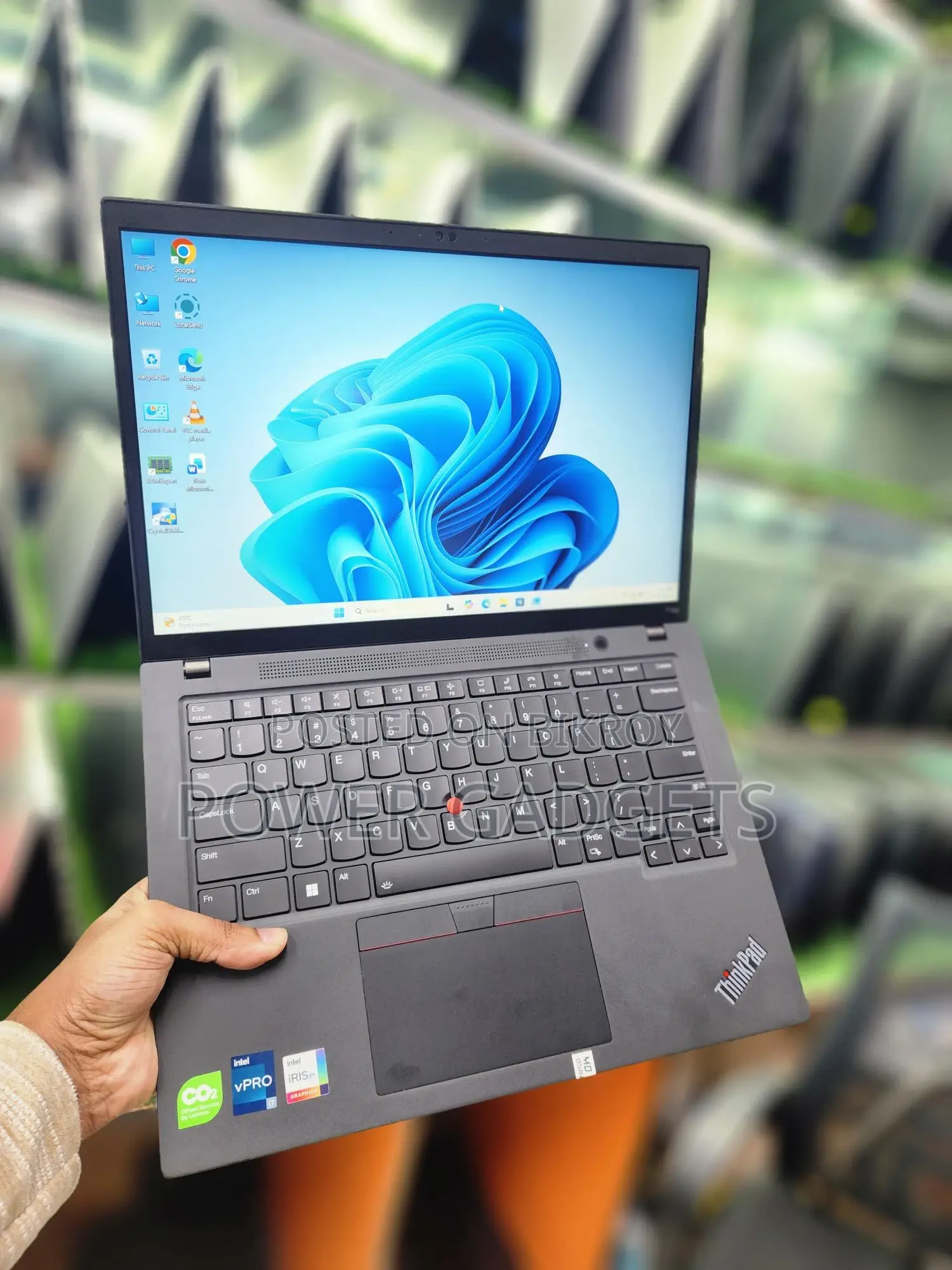 Thinkpad core i7 12th (32/512GB NVMe) with Bag