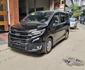 Toyota Noah push start 2021