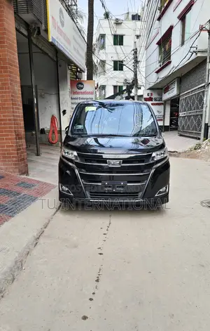 Toyota Noah push start 2021