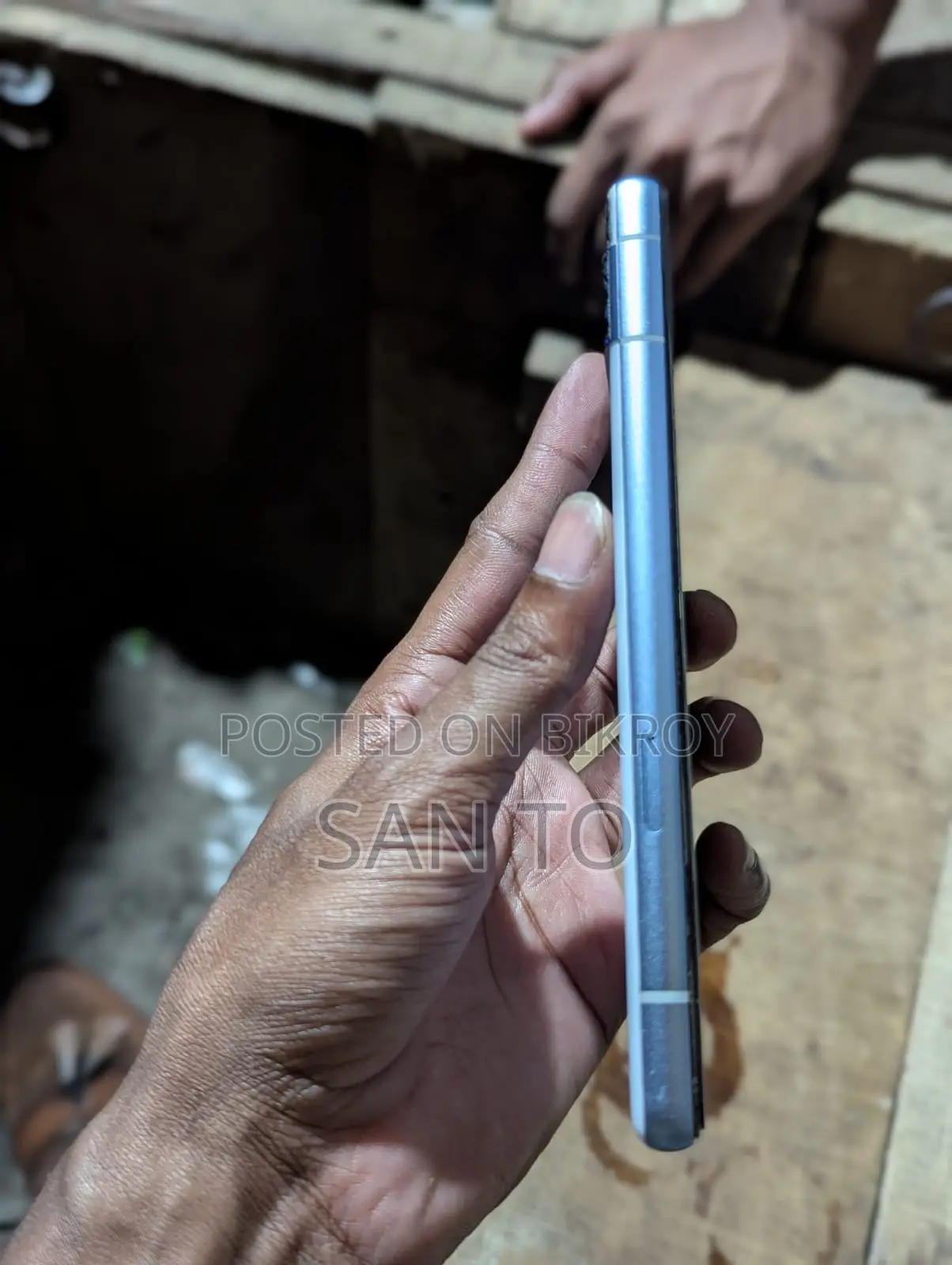 Google 7a . (Used)