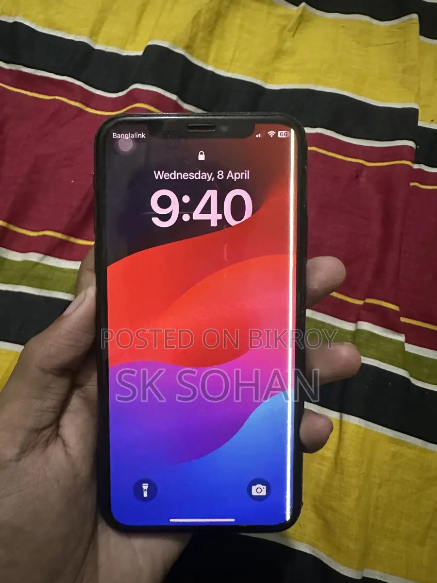 Apple iPhone XS (Used)