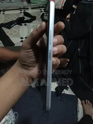 Infinix . (ব্যবহৃত)