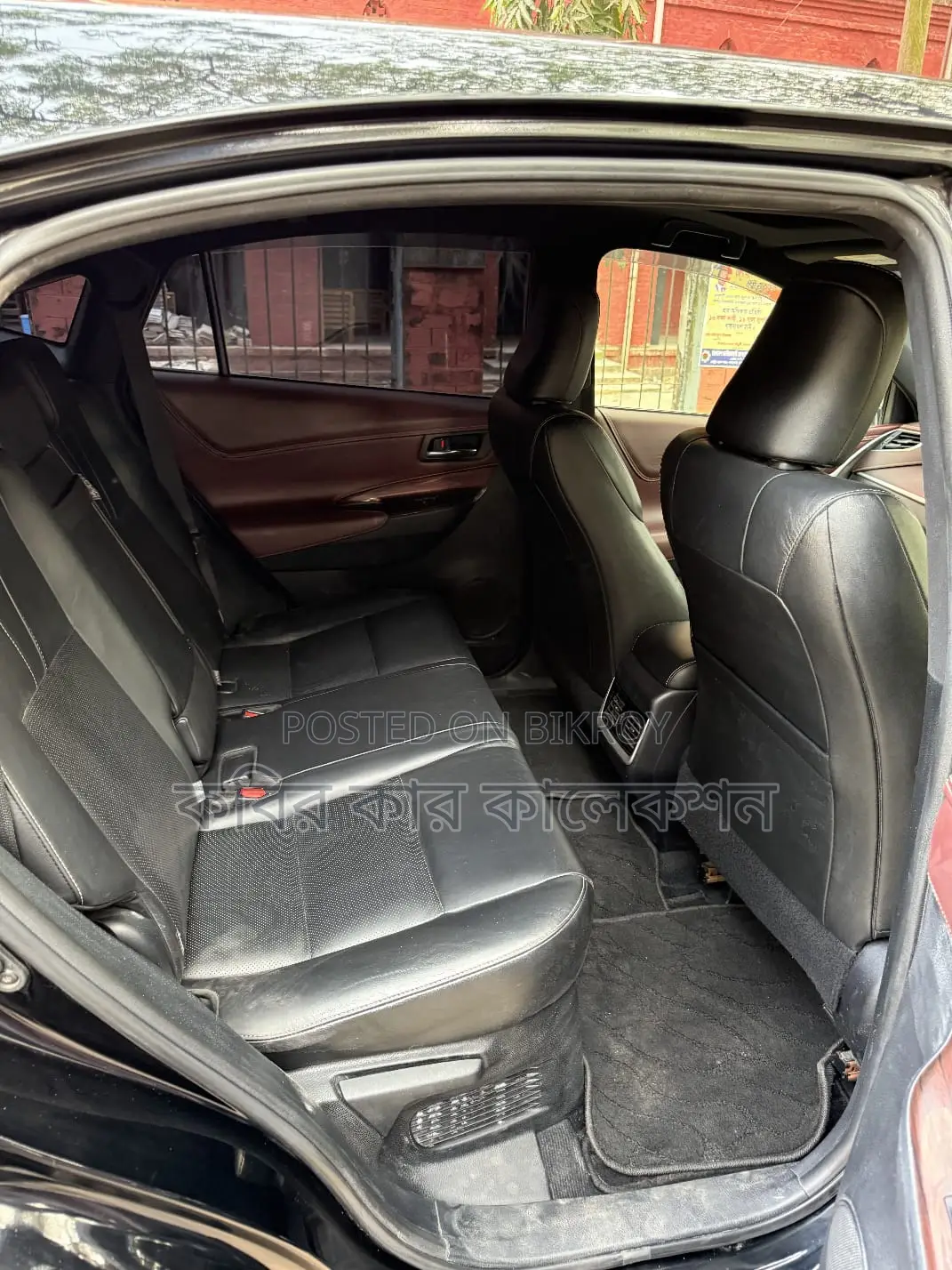Toyota Harrier advance premium 2015