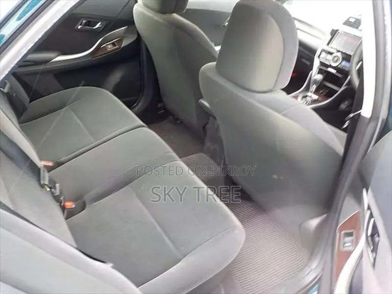 Toyota Premio F Pack. 2020