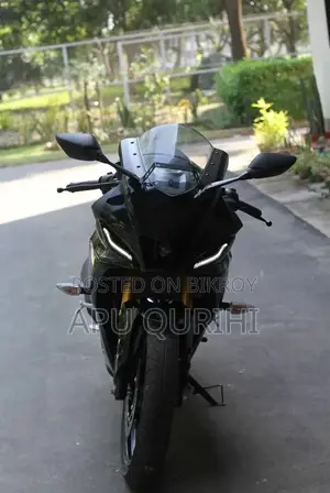 Yamaha R15 V3 Indonesia . 2022