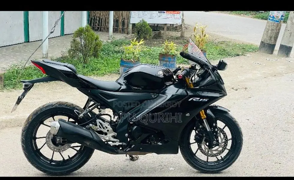 Yamaha R15 V3 Indonesia . 2022