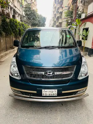 Hyundai H1 All Power 2012