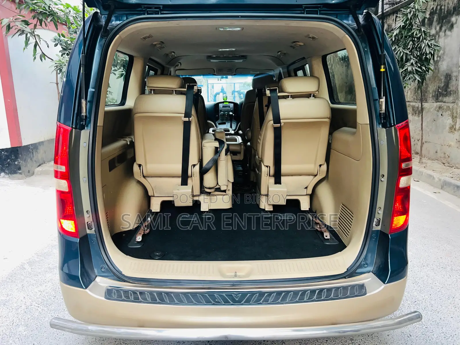 Hyundai H1 All Power 2012