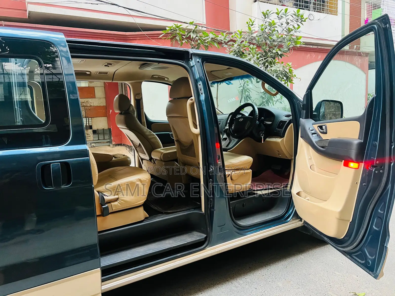 Hyundai H1 All Power 2012