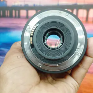 Canon 18-135mm f3.5 USM LENS