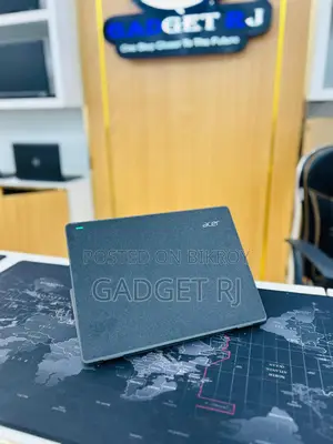 💎🎁✨Fully Fresh Condition Laptop Acer TravelMate B3