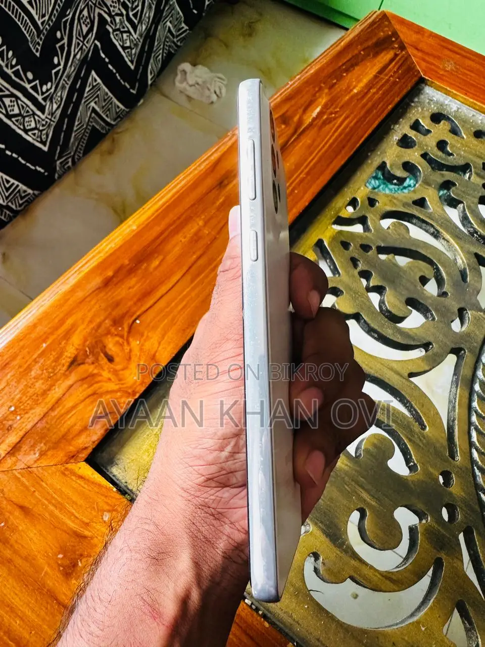 Samsung Galaxy A73 5g (Used)