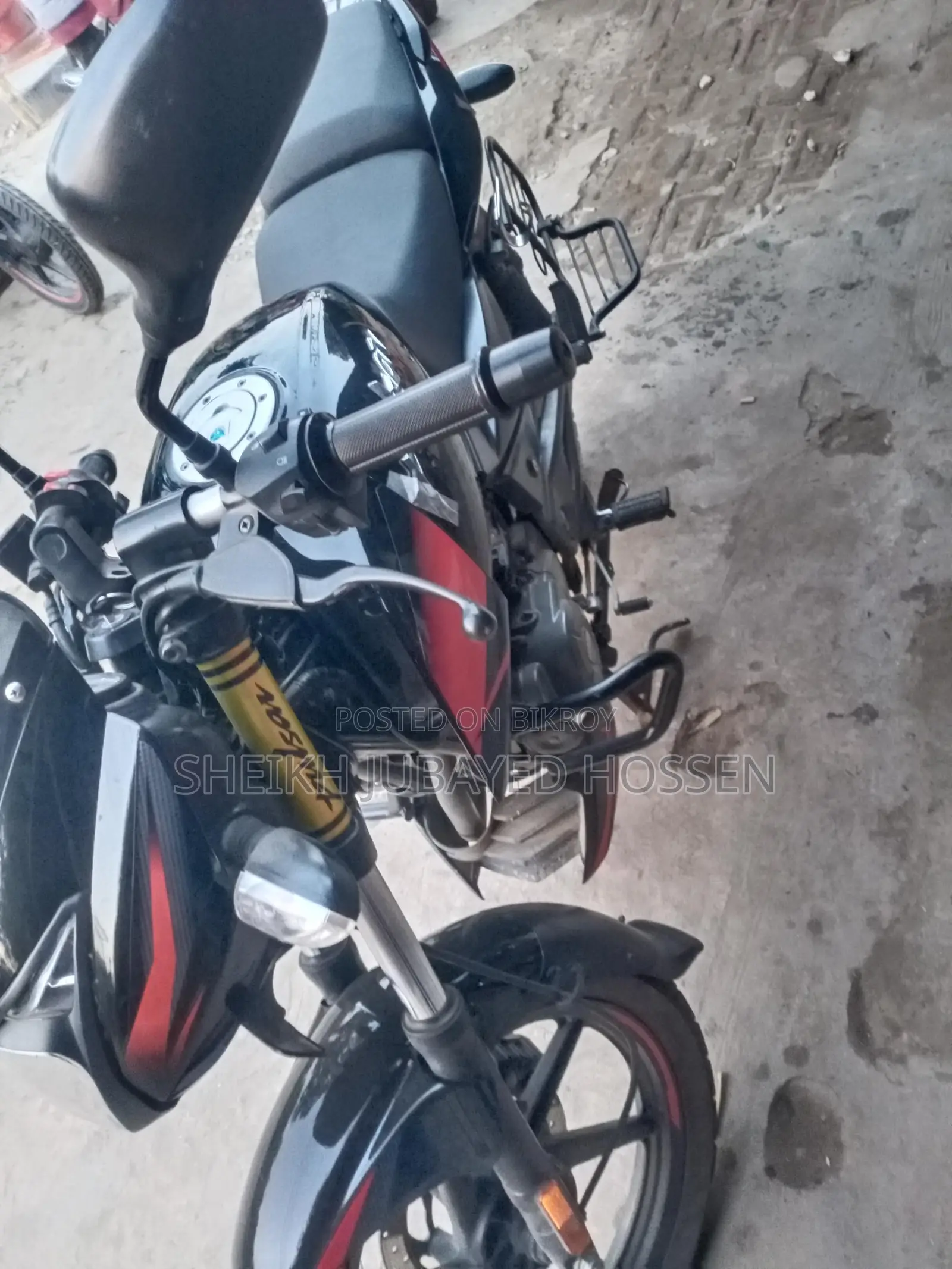Bajaj Pulsar 150 2021