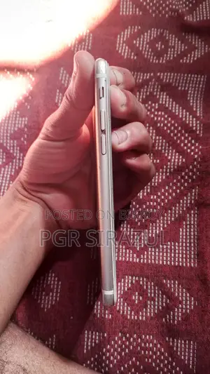 Apple iPhone 6 . (Used)