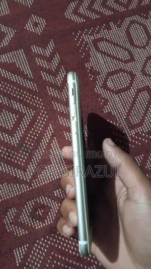 Apple iPhone 6 . (Used)