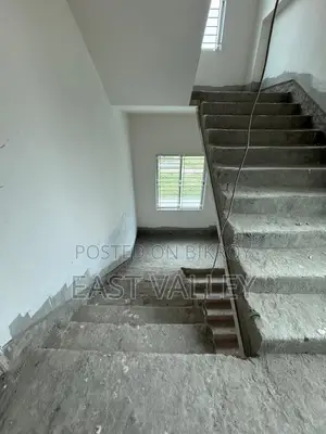 L block almost ready flat for sale in Bashundhara R/A