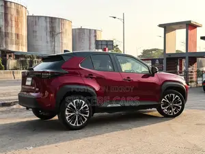 টয়োটা ইয়ারিস ক্রস জেড প্যাকেজ ৩.৫ পয়েন্ট ২০২১