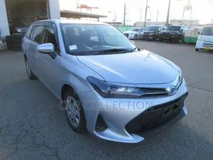 Toyota Fielder EX 2022