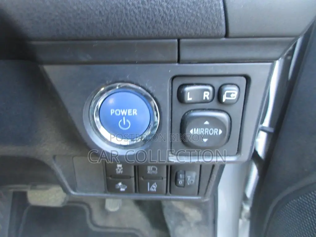 Toyota Fielder EX 2022