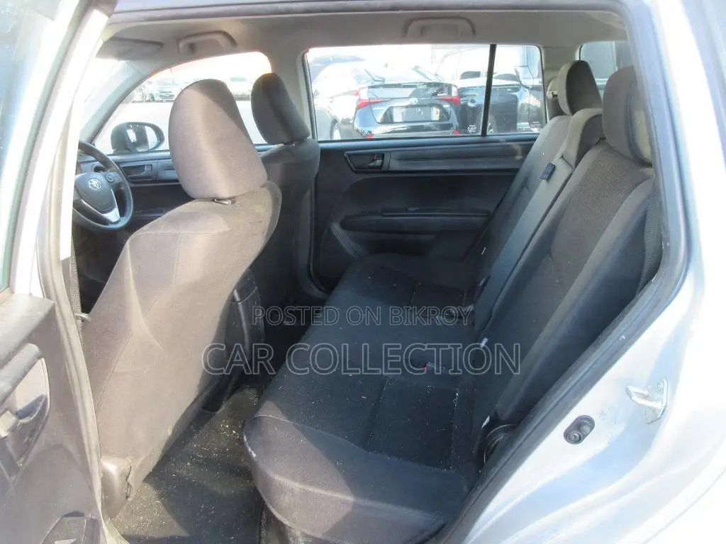 Toyota Fielder EX 2022