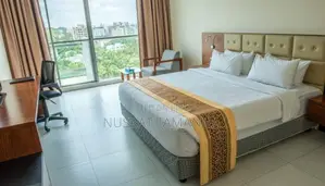 কক্সবাজারে ৫ তারকা হোটেলের আজীবন মালিকানা