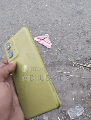 Motorola G85 (Used)