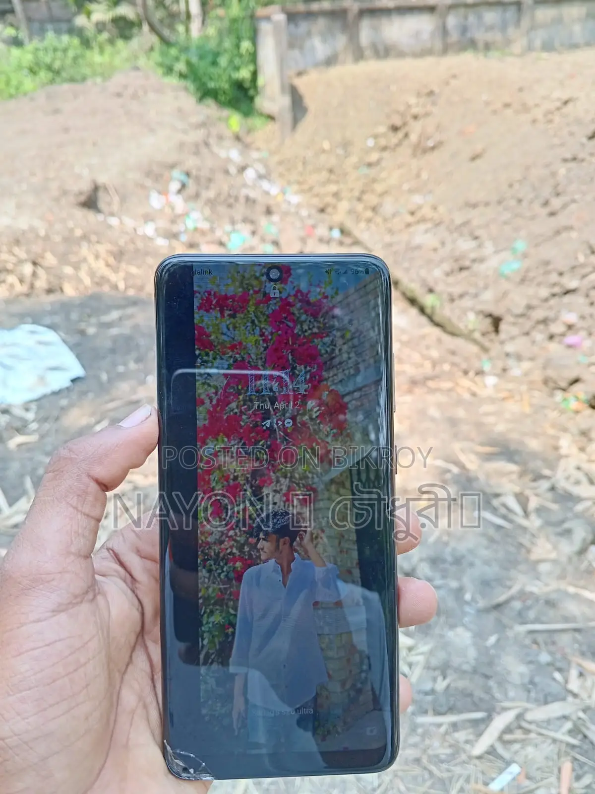 Samsung Galaxy S20 Ultra . (Used)