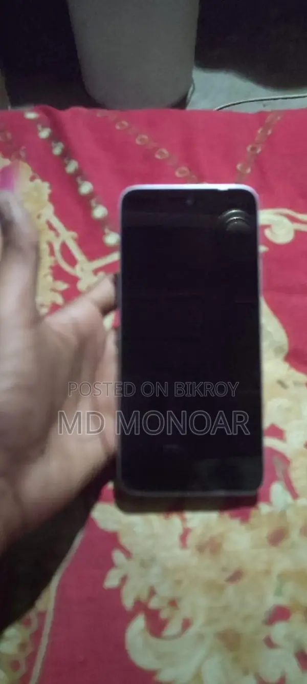 Infinix Hot 10 . (Used)