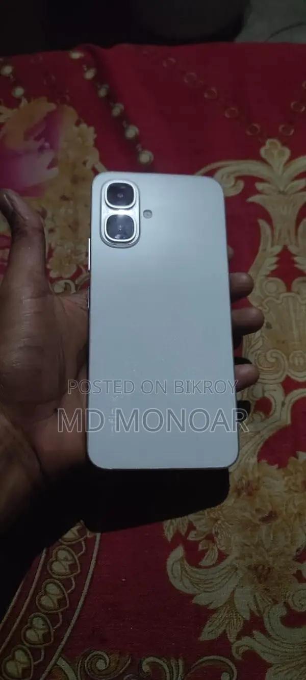 Infinix Hot 10 . (Used)