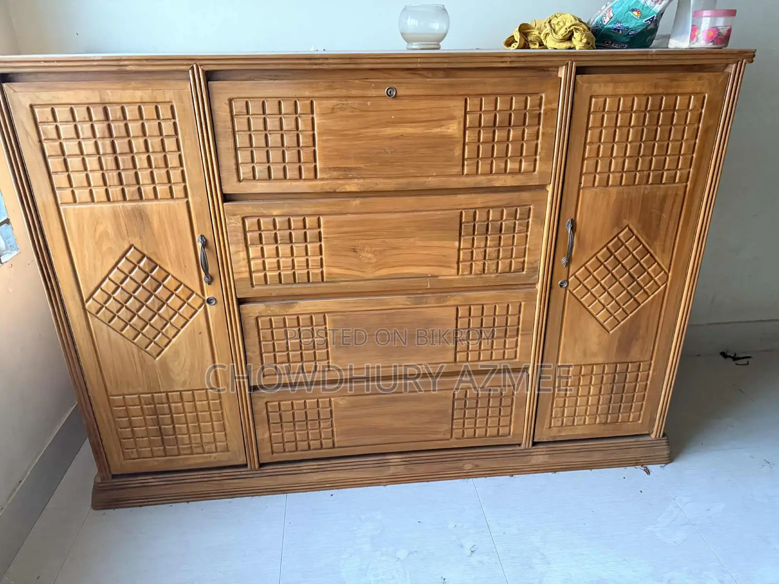 Teak Wood Almirah