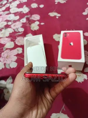 Apple iPhone 11 /128 gb (with box) (Used)