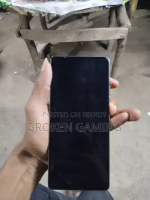Tecno Camon 40 Pro . (Used)
