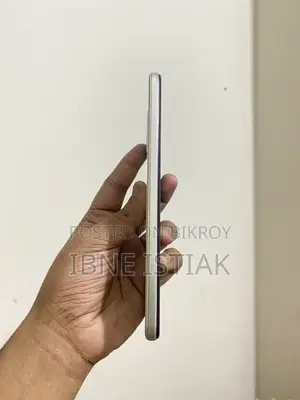 Vivo Y33s 8+4/128 (Used)