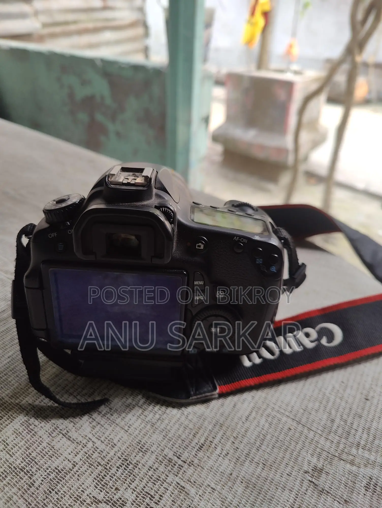 Canon 60D + 300mm Zoom Lens