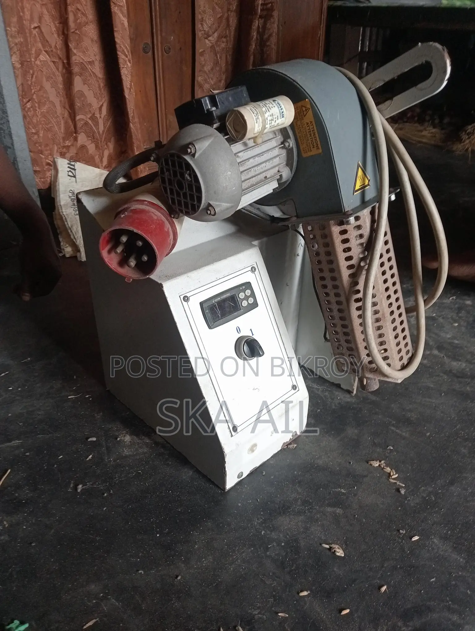 Shoe Glue Heating Machine