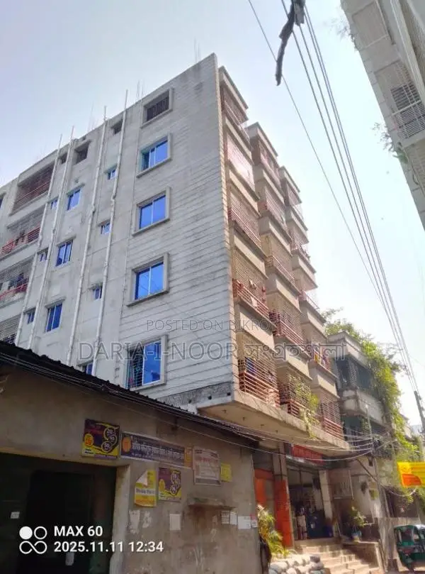 সাতারকুলে Lift সুবিধা সহ চার কাঠা জমিতে ছয় তলা বাড়ী বিক্রি