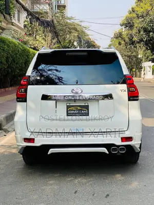 Toyota Land Cruiser Prado TXL 2014