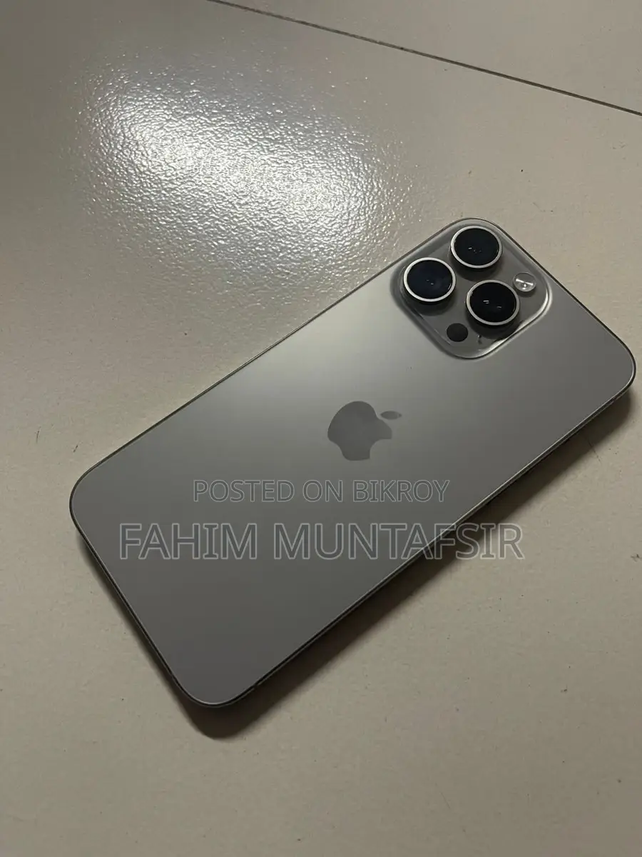 Apple iPhone 15 pro max (Used)