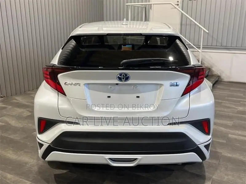 Toyota C-HR Hybrid G package 2021